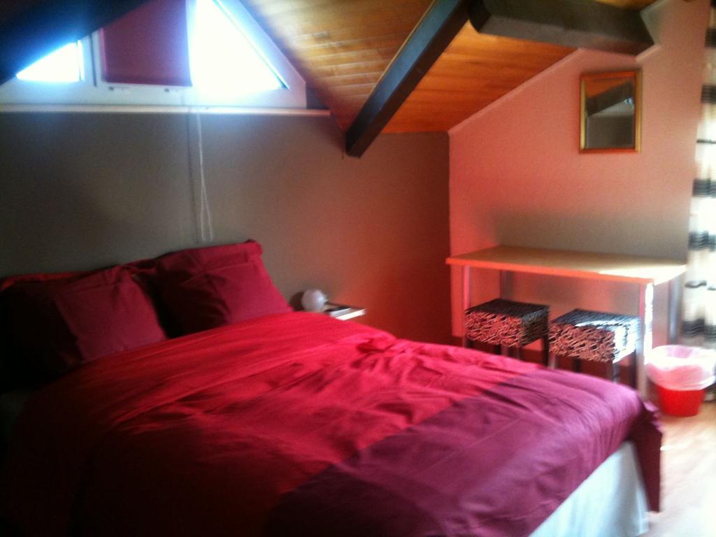 Auberge Champetre Boulogne-sur-Gesse Ruang foto